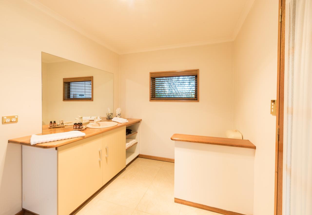 Parnella Kettering Apartment Luaran gambar