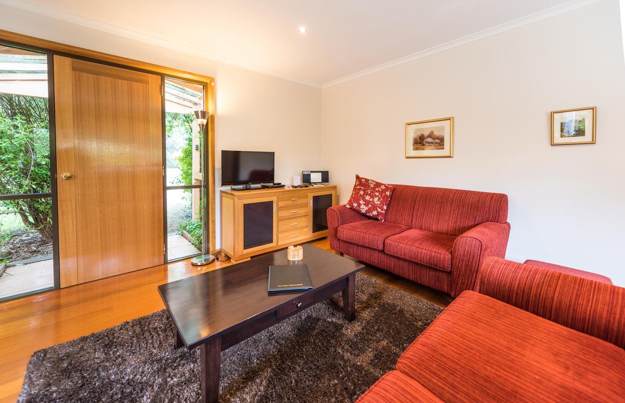 Parnella Kettering Apartment Luaran gambar