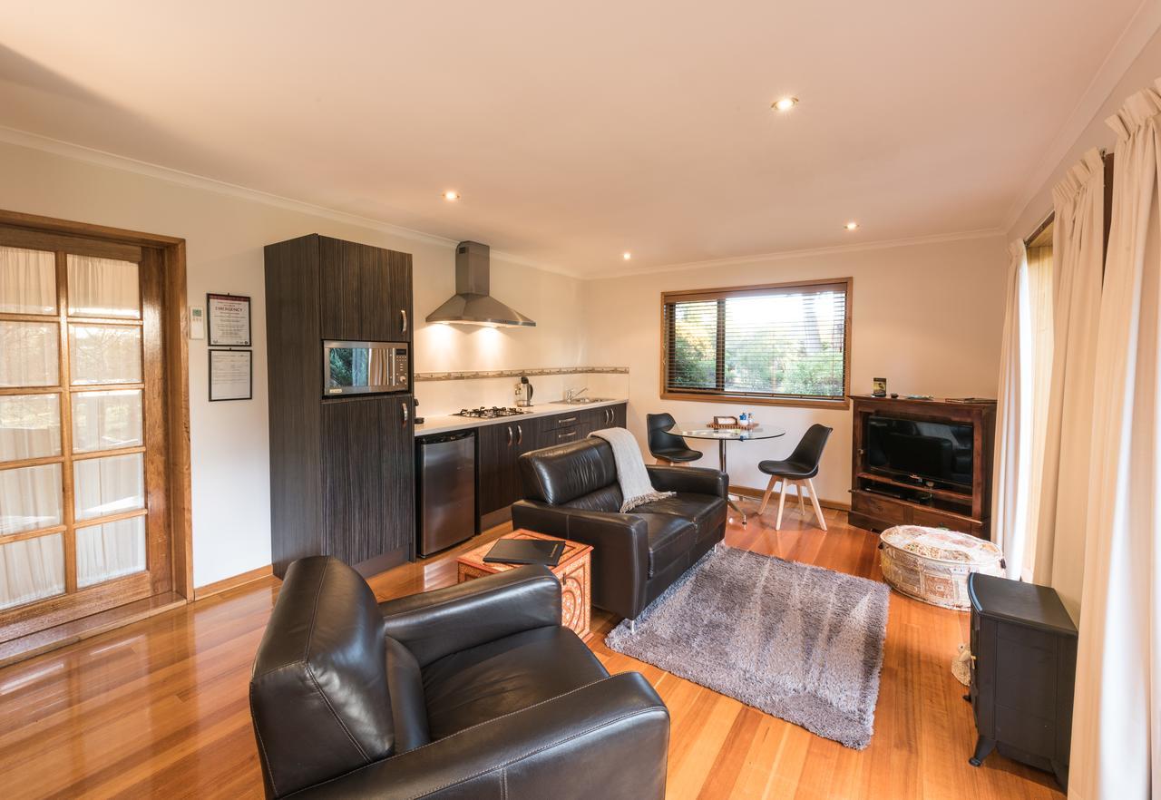 Parnella Kettering Apartment Luaran gambar